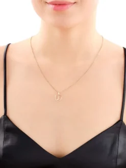 Zawieszka z żółtego złota z diamentem - litera T, serce - 0,005 ct - próba 375