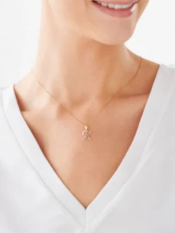 Zawieszka z żółtego złota z diamentem - litera K - 0,003 ct - próba 375