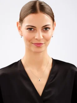 Zawieszka z żółtego złota z diamentami i szafirem - próba 375