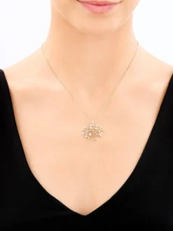 Zawieszka z żółtego złota z diamentami - drzewko, serca - 0,008 ct - próba 375