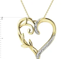 Zawieszka z żółtego złota z diamentami - serce - 0,03 ct - próba 375