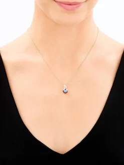 Zawieszka z żółtego złota z diamentami i perłą - próba 585