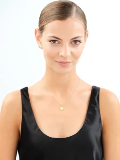 Złota zawieszka - koniczyna