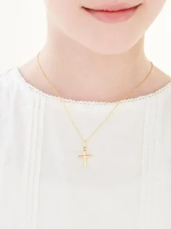 Złota zawieszka - krzyż