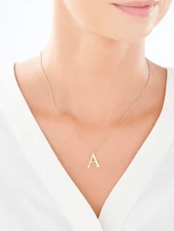 Złota zawieszka - litera A