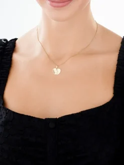 Złota zawieszka - medalik Matka Boska Częstochowska