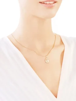 Złota zawieszka - medalik Matka Boska