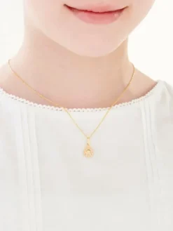 Złota zawieszka - medalik Matka Boska