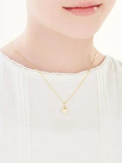 Złota zawieszka - medalik Matka Boska Częstochowska