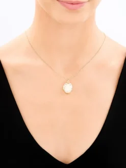 Złota zawieszka - puzderko