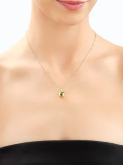 Złota zawieszka z cyrkonią