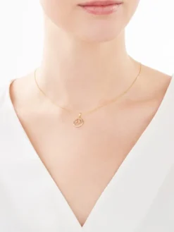 Złota zawieszka z cyrkoniami - Litera M