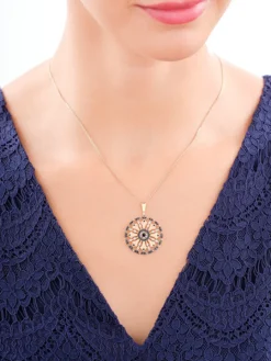 Złota zawieszka z cyrkoniami - rozeta