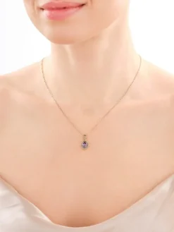 Złota zawieszka z cyrkoniami