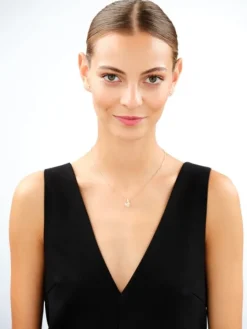 Złota zawieszka z cyrkoniami - kwiaty