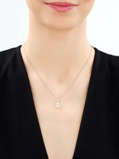 Złota zawieszka z cyrkoniami