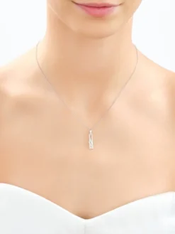 Złota zawieszka z cyrkoniami