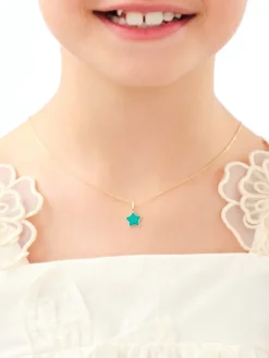 Złota zawieszka z emalią - gwiazda