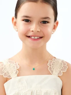 Złota zawieszka z emalią - gwiazda