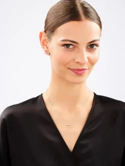 Złota zawieszka z emalią - motyle