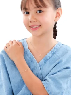 Złota zawieszka z emalią - serce, biedronka