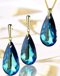 Złota zawieszka z kryształem syntetycznym