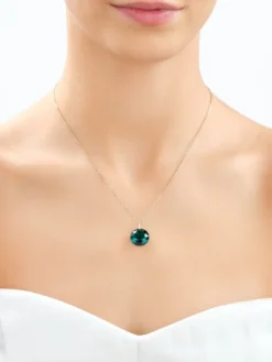 Złota zawieszka z kryształem syntetycznym