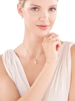 Złota zawieszka z kwarcem