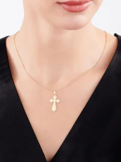 Złota zawieszka z wizerunkiem Chrystusa - krzyż