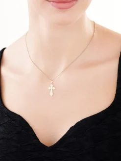 Złota zawieszka z wizerunkiem Chrystusa - krzyż