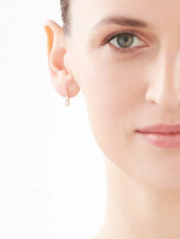 Złote kolczyki z cyrkoniami