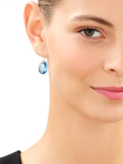 Złote kolczyki z kryształami syntetycznymi