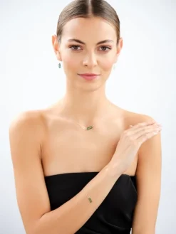 Złote kolczyki z malachitem syntetycznym - nieskończoność