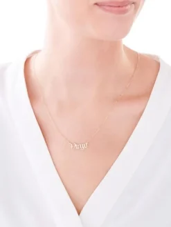 Złoty naszyjnik - Panna