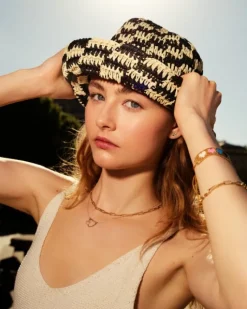 Złoty naszyjnik - paper clip