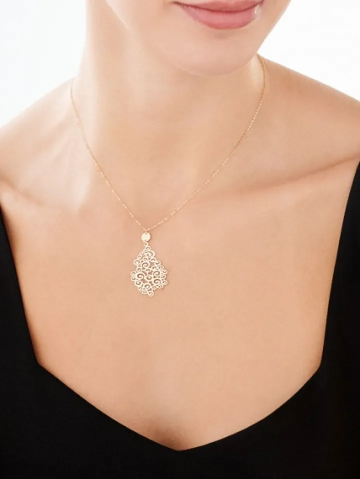 Złoty naszyjnik, ankier