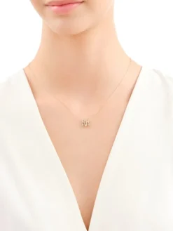 Złoty naszyjnik, ankier - litera M