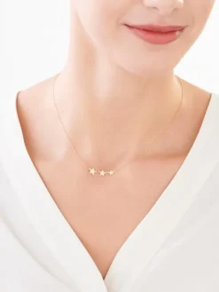 Złoty naszyjnik, ankier- gwiazdy