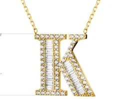 Złoty naszyjnik z cyrkoniami - litera K