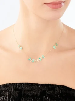 Złoty naszyjnik z emalią, ankier - liście