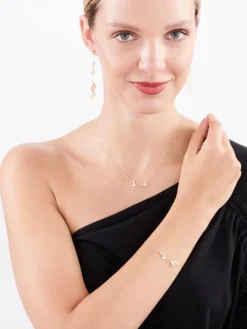 Złoty naszyjnik z emalią, ankier - liście