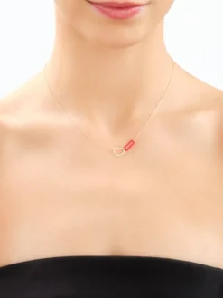 Złoty naszyjnik z koralem syntetycznym  - serce