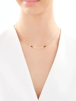 Złoty naszyjnik z onyksami syntetycznymi, ankier - kwiaty