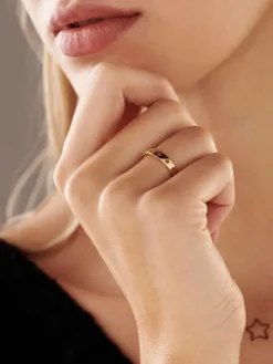 Złoty pierścionek - gwiazdy