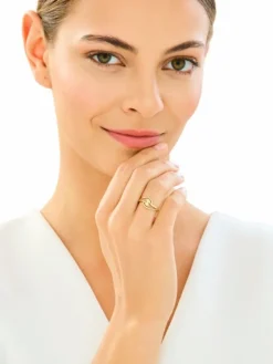 Złoty pierścionek - liście