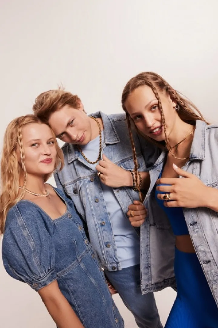 Złoty pierścionek - sygnet