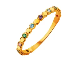 Złoty pierścionek z cyrkoniami