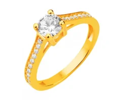 Złoty pierścionek z cyrkoniami