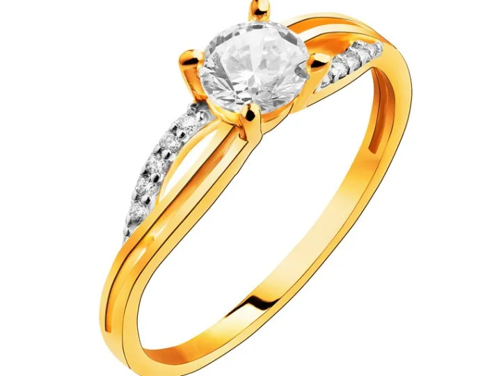 Złoty pierścionek z cyrkoniami