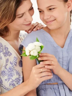 Złoty pierścionek z cyrkoniami - serce